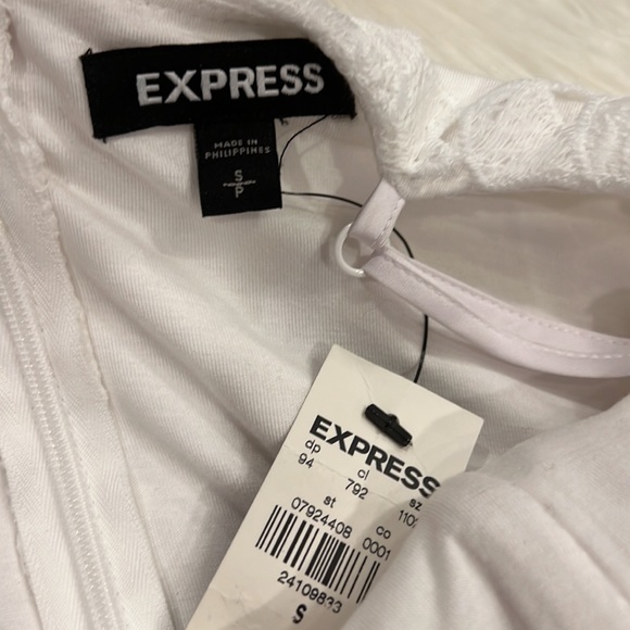 Express Floral Lace MIDI Dress - Picture 9 of 12